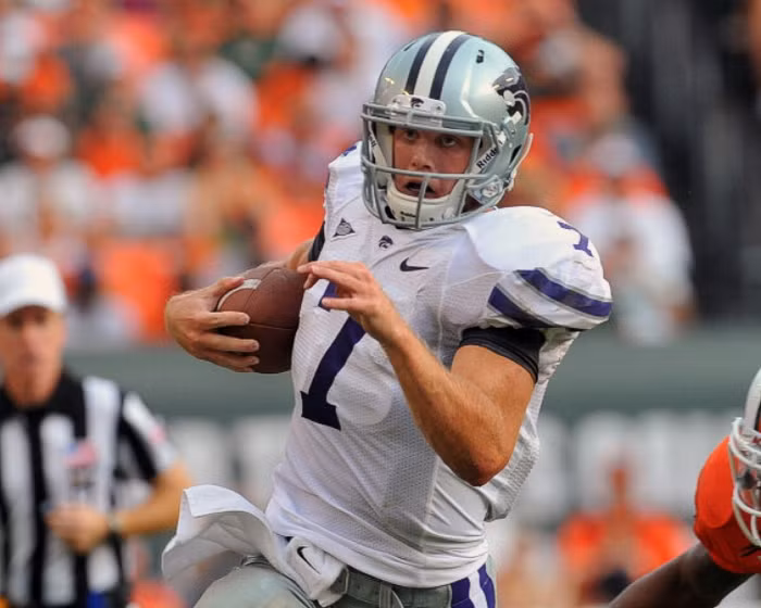 32. Collin Klein – Bóng bầu dục: Klein đưa Kansas State Wildcats tới trận chung kết chức vô địch NCAA với thành tích bất bại hoàn toàn. Đáng tiếc cho Klein khi anh và các đồng đội thất bại trong trận chung kết, tuy nhiên Klein đã trở thành một trong những cầu thủ bóng bầu dục đại học xuất sắc nhất trong lịch sử.