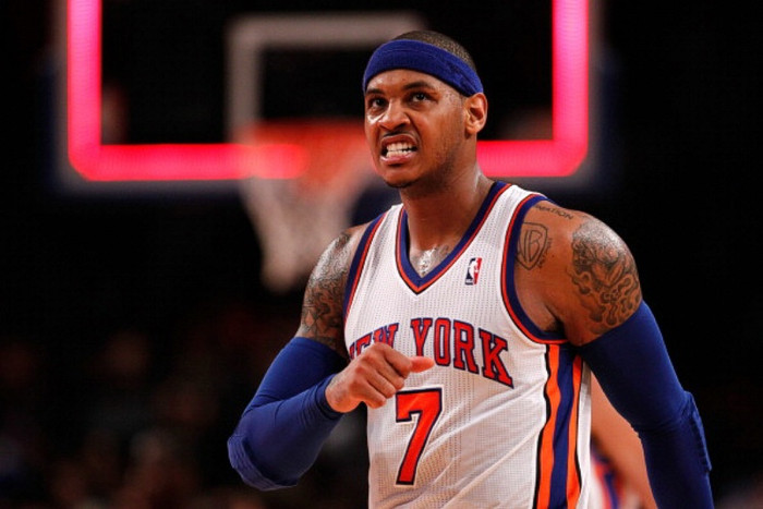 30. Carmelo Anthony – Bóng rổ: Anthony giúp New York Knicks lọt vào loạt play-off NBA một cách kịch tính. Tại Olympic 2012, anh trở thành một trong những cầu thủ ghi điểm hay nhất giải khi phá kỷ lục ghi điểm của ĐT bóng rổ nam Hoa Kỳ tại Olympic với 37 điểm trước Nigeria. Phần thưởng cho anh là huy chương Vàng thứ 2 cho Anthony sau 3 lần dự Olympic.