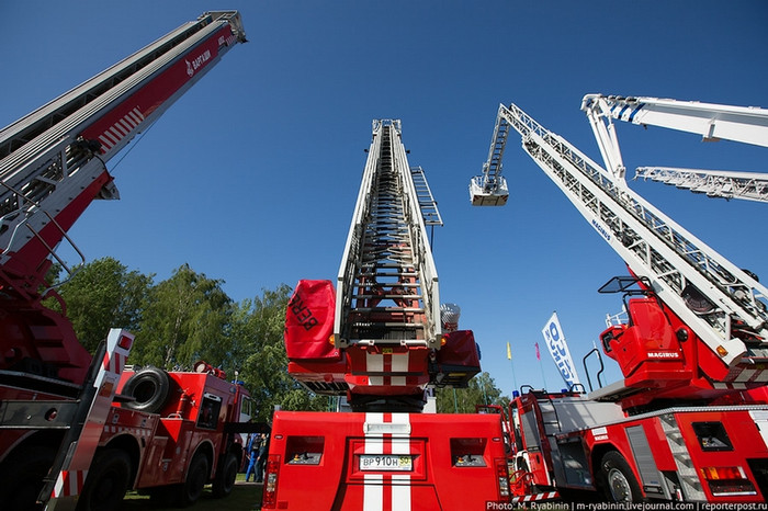 Đây là những phương tiện tốt nhất cho cứu hộ và chữa cháy ở các tòa nhà cao tầng.