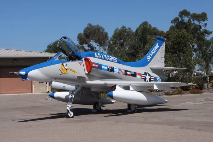 Máy bay Skyhawk A-4M được phục chế tại bảo tàng hàng không Leatherneck.