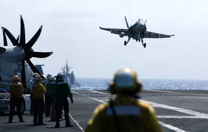 Những hoạt động của Hải quân Hoa Kỳ trong cuộc tập trận Vành đai Thái Bình Dương RIMPAC 2012.