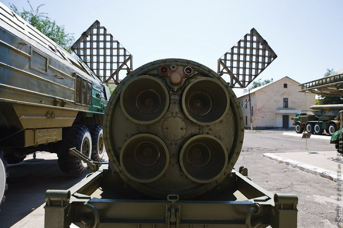 Tên lửa 9M76. Tên lửa 9M76.