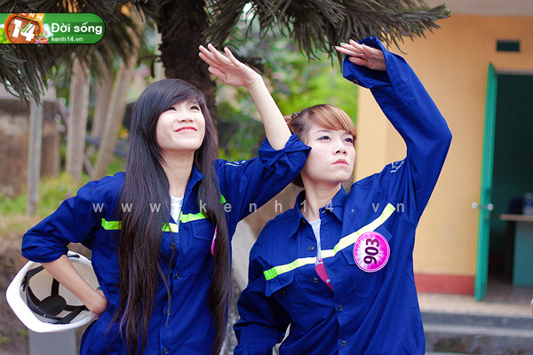 Thúy Vy và Yến My cực kỳ nhắng nhé!