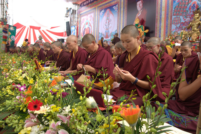 Sự bình đẳng giới trong tôn giáo được Đạo Phật ở Việt Nam tuân thủ nghiêm ngặt Sự bình đẳng giới trong tôn giáo được Đạo Phật ở Việt Nam tuân thủ nghiêm ngặt