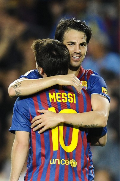 Niềm vui với Messi đến ngay ở phút thứ 5. Niềm vui với Messi đến ngay ở phút thứ 5.