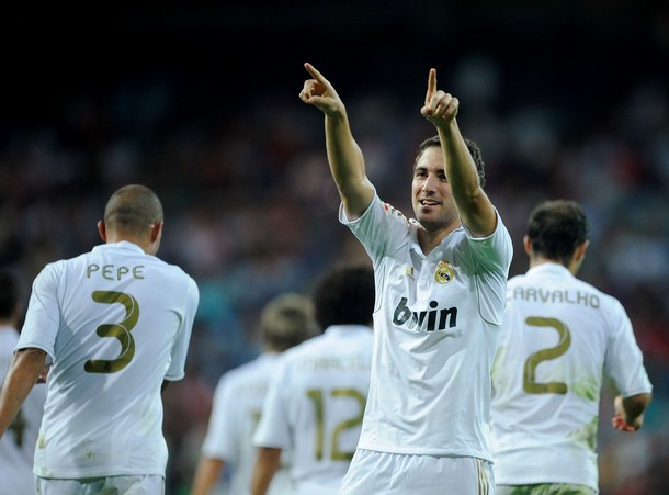 Vào thay người, Higuain ấn định chiến thắng cho Real. Vào thay người, Higuain ấn định chiến thắng cho Real.