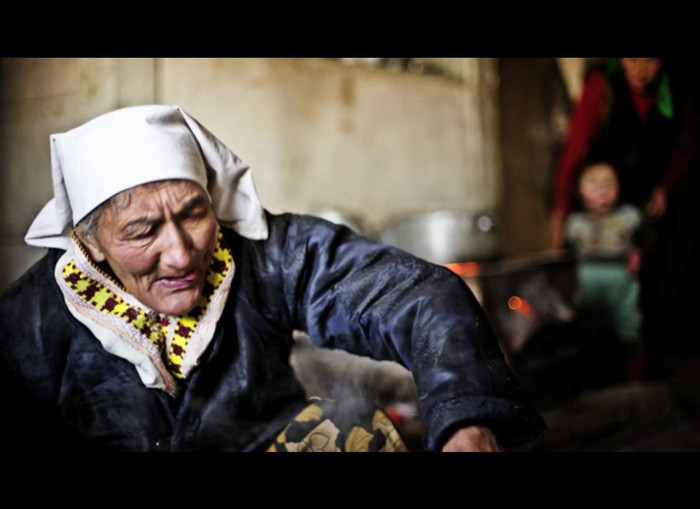 Mùa đông vùng sa mạc này thường lạnh tới -20 độ. Mùa đông vùng sa mạc này thường lạnh tới -20 độ.