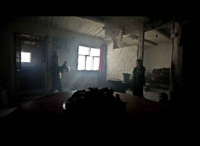 Lũ trẻ nhà Kwanduk. Lũ trẻ nhà Kwanduk.