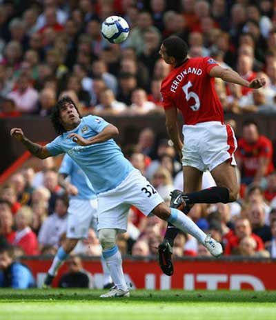 Hai người này đã rất hiểu nhau, cả với tư cách đồng đội và đối thủ Hai người này đã rất hiểu nhau, cả với tư cách đồng đội và đối thủ