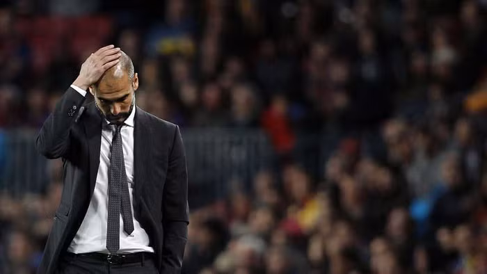 Vài ngày sau khi Barcelona bị loại khỏi Champions League ở vòng bán kết bởi Chelsea, Guardiola tuyên bố ông sẽ rời Nou Camp vào cuối mùa giải này, chấm dứt 4 năm dẫn dắt Barca. Vài ngày sau khi Barcelona bị loại khỏi Champions League ở vòng bán kết bởi Chelsea, Guardiola tuyên bố ông sẽ rời Nou Camp vào cuối mùa giải này, chấm dứt 4 năm dẫn dắt Barca.