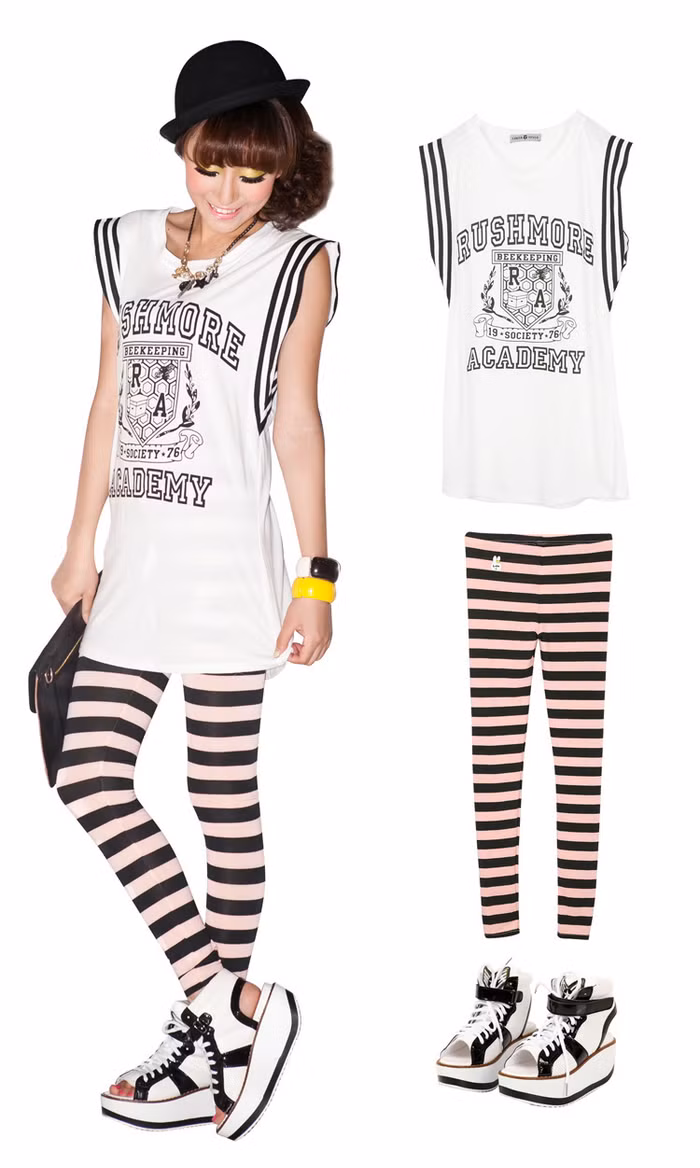 Legging cho mùa hè với sọc hồng đen đi cùng áo phông dài điệu đà. Xem thêm: "Đổi gió" với túi cói xinh ngày hè Legging cho mùa hè với sọc hồng đen đi cùng áo phông dài điệu đà. Xem thêm: "Đổi gió" với túi cói xinh ngày hè