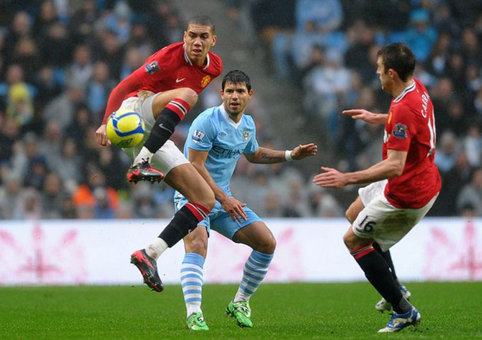 Tuy nhiên các cầu thủ phòng ngự đội khách đã bảo toàn được chiến thắng Tuy nhiên các cầu thủ phòng ngự đội khách đã bảo toàn được chiến thắng