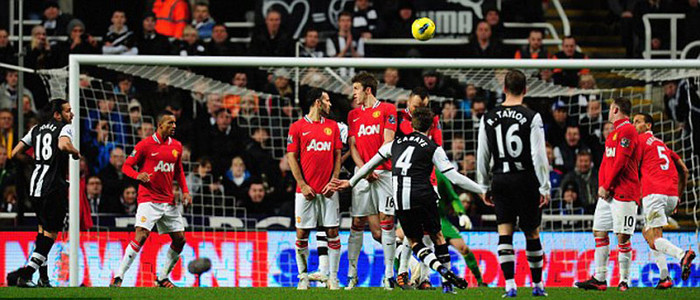 Phút 47, Yohan Cabaye tặng thêm cho hàng thủ MU một nhát dao đâm nữa Phút 47, Yohan Cabaye tặng thêm cho hàng thủ MU một nhát dao đâm nữa