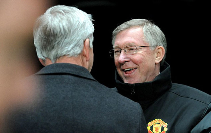 Đón chào năm mới với một nụ cười, Sir Alex lo âu không biết mình có nhếch miệng lên được tí nào không sau trận đấu Đón chào năm mới với một nụ cười, Sir Alex lo âu không biết mình có nhếch miệng lên được tí nào không sau trận đấu