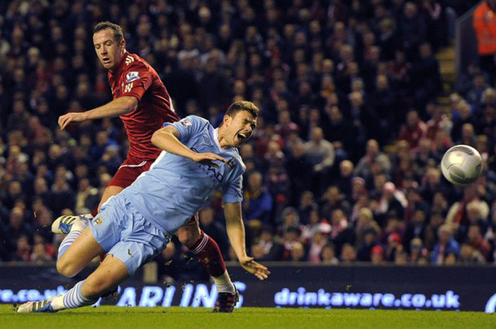 Sang hiệp 2, Dzeko lại gỡ hòa cho Man City ở phút 67