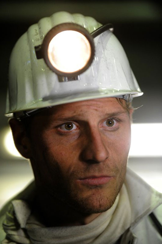 ...tài năng trẻ Hoewedes... ...tài năng trẻ Hoewedes...