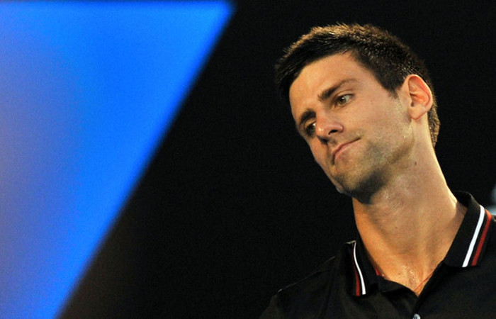 Cho dù Djokovic đã cố gắng san bằng 4-4 với 1 break point khác và đưa set 1 tới tỷ số 5-5, Nadal một lần nữa dành break trước khi thực hiện những cú giao bóng chuẩn xác để thắng set 1 với tỷ số 7-5. 1-0 cho Nadal