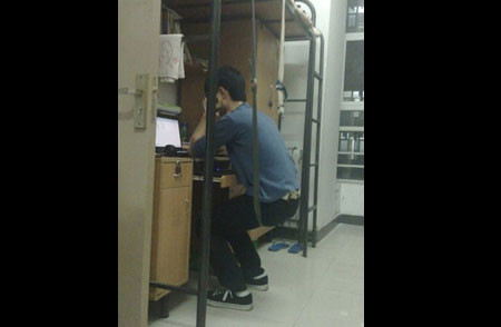 Ghế bằng dây võng sành điệu. Ghế bằng dây võng sành điệu.