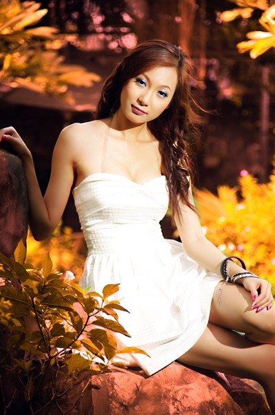 Hotgirl được nhiều người yêu thích nhất Miss Ngôi sao 2012 Hà Mjn - Á khôi 2 Miss Ngôi sao đẹp rạng ngời