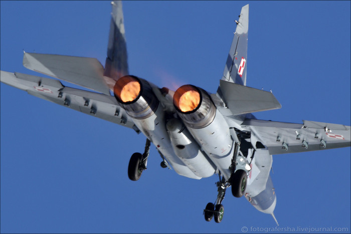 Tiêm kích MiG-29 của Không quân Ba Lan. Tiêm kích MiG-29 của Không quân Ba Lan.