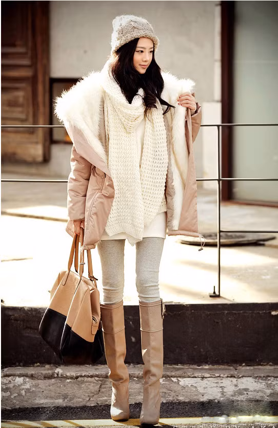 Có thể kết hợp với vô vàn các kiểu mũ len để giữ ấm và tạo phong cách.