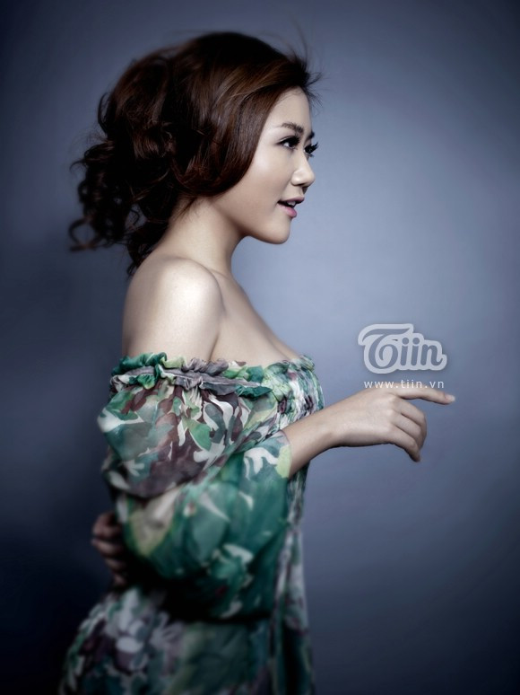 Bộ ảnh được thực hiện trong album Hãy mỉm cười. Nét đẹp trong sáng của tuổi mới lớn khiến người xem thực sự xúc động Bộ ảnh được thực hiện trong album Hãy mỉm cười. Nét đẹp trong sáng của tuổi mới lớn khiến người xem thực sự xúc động