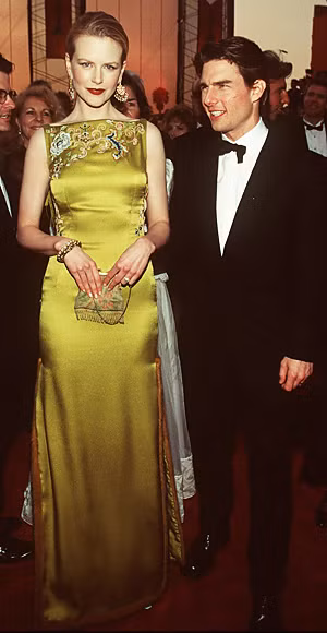 10 bộ váy đẹp là niềm mơ ước của thiếu nữ mọi thời đại ảnh 5