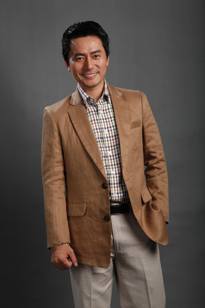 Và nụ cười mãn nguyện, hạnh phúc