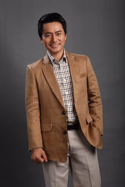 Và nụ cười mãn nguyện, hạnh phúc