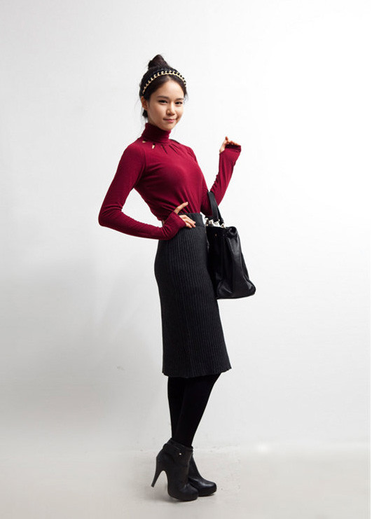 Mặc chân váy Midi như thế nào?, Thời trang, chan vay midi, vay, giay cao got, thoi trang