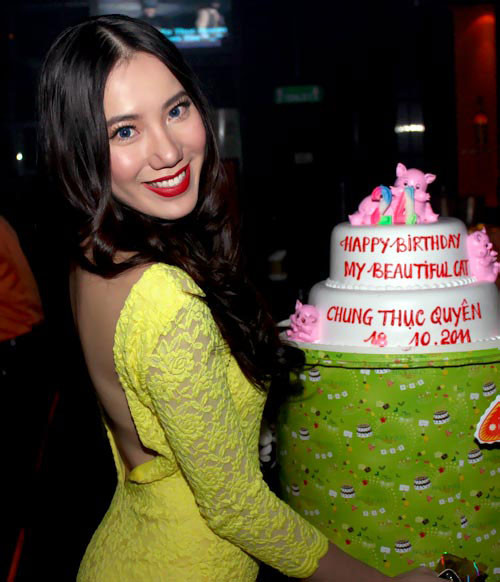 Người đẹp Việt khoe body "nghệ thuật", Thời trang, sao viet sexy vay ren, thoi trang, vay ren mau, chung thuc quyen, ho ngoc ha, thu minh, sao viet vay ren