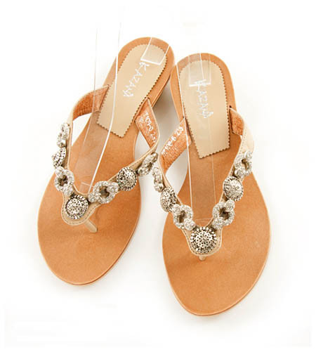 Xem thêm: Giày oxford/Sandal đế xuồng/Giày ánh bạc Xem thêm: Giày oxford/Sandal đế xuồng/Giày ánh bạc