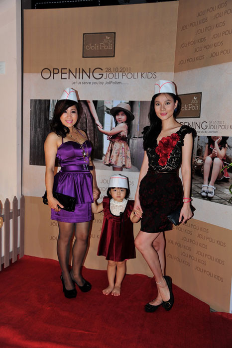 Ảnh: Bee Xem thêm: Thời trang sao Việt/Thời trang sao Hollywood/Thời trang sao Hoa ngữ/Thời trang sao Hàn