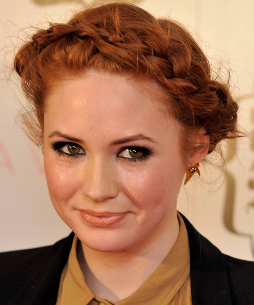 Karen Gillian xinh xắn và đáng yêu. Xem thêm: Mốt tóc ướt/Tóc búi updo/Tóc Bob giả Karen Gillian xinh xắn và đáng yêu. Xem thêm: Mốt tóc ướt/Tóc búi updo/Tóc Bob giả