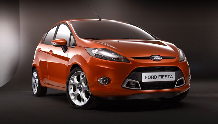 3.. Ford Fiesta: Ưu điểm vượt trội nhất chính là khả năng tiết kiệm nhiên liệu cực hiệu quả. Ford Fiesta 2011 chỉ tiêu tốn lượng nhiên liệu 8,1 lít/100 km nội thành và 5,8 lít/100 km xa lộ. Ngay cả khi sử dụng hộp số sàn 5 cấp, Fiesta 2011 cũng chỉ “ngốn” 8,4 lít/100 km nội thành và 6,5 lít/100 km xa lộ. 3.. Ford Fiesta: Ưu điểm vượt trội nhất chính là khả năng tiết kiệm nhiên liệu cực hiệu quả. Ford Fiesta 2011 chỉ tiêu tốn lượng nhiên liệu 8,1 lít/100 km nội thành và 5,8 lít/100 km xa lộ. Ngay cả khi sử dụng hộp số sàn 5 cấp, Fiesta 2011 cũng chỉ “ngốn” 8,4 lít/100 km nội thành và 6,5 lít/100 km xa lộ.
