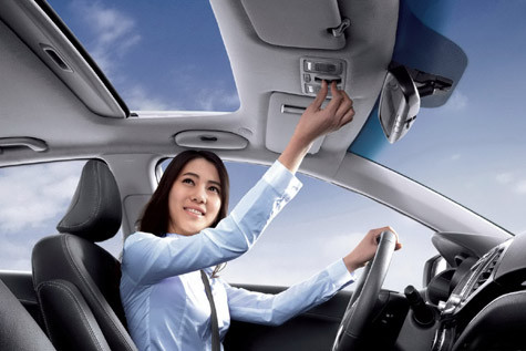 Do đó, dù giá bán có phần cao hơn những mẫu xe hạng nhỏ khác nhưng rất được giới nữ hưởng ứng nhiệt tình, từ 480 – 530 triệu đồng. Do đó, dù giá bán có phần cao hơn những mẫu xe hạng nhỏ khác nhưng rất được giới nữ hưởng ứng nhiệt tình, từ 480 – 530 triệu đồng.