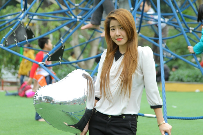 Nhìn bề ngoài không ai nghĩ bản tính "đàn ông" đang ngự trị trong con người Tú.