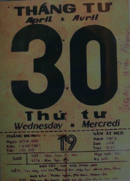 Tờ lịch ngày giải phóng Miền Nam thống nhất đất nước. Tờ lịch ngày giải phóng Miền Nam thống nhất đất nước.