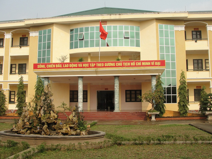 Lữ đoàn luôn phát huy truyền thống đơn vị anh hùng và quyết tâm hoàn thành xuất sắc mọi nhiệm vụ được giao. Lữ đoàn luôn phát huy truyền thống đơn vị anh hùng và quyết tâm hoàn thành xuất sắc mọi nhiệm vụ được giao.