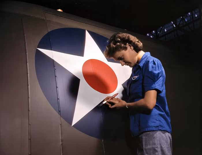 Máy bay ném bom bổ nhào Vengeance của Không quân Hoa Kỳ, 1943.