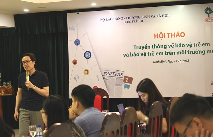 Buổi hội thảo định hướng truyền thông về bảo vệ trẻ em và bảo vệ trẻ em trên môi trường mạng. Ảnh: Minh Chí.