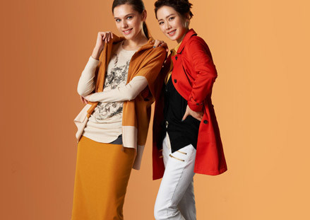 Xem thêm: Mỹ nhân Hàn diện váy cưới/Đội mũ phong cách như Sao Hàn/Sao Hàn mix đồ với áo dạ Xem thêm: Mỹ nhân Hàn diện váy cưới/Đội mũ phong cách như Sao Hàn/Sao Hàn mix đồ với áo dạ
