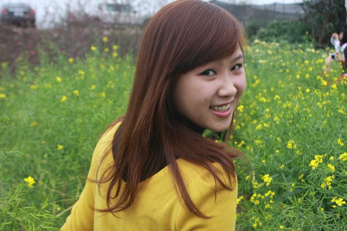 Xem thêm: Những trang phục chỉ dành cho hot girl xinh đẹp/Miss Ngôi Sao xinh như công chúa/Phong cách búp bê xinh