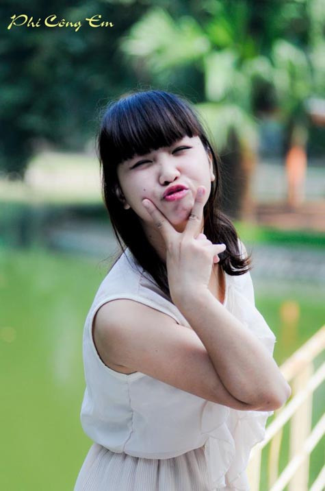 Chọn cho mình bộ váy voan nhẹ nhàng...