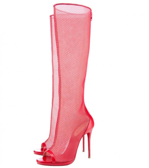 Đôi boot với chất liệu lạ mắt, họa tiết ren và lưới, dành cho những cô nàng sành điệu và cá tính. Đôi boot với chất liệu lạ mắt, họa tiết ren và lưới, dành cho những cô nàng sành điệu và cá tính.