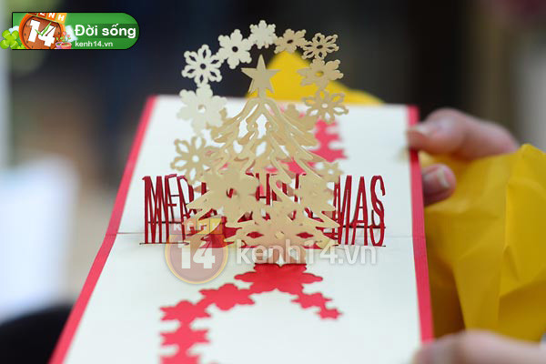 Tại một vài chỗ, bạn sẽ được nhìn thấy các mẫu 3D được làm hoàn toàn bằng tay, cực đẹp, cực kì tinh xảo .