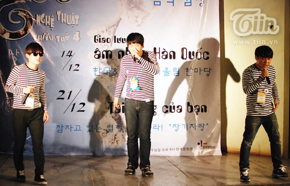 Các boy Hàn phong cách và hát hay Các boy Hàn phong cách và hát hay