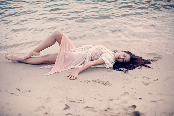 Chân dài dự định sẽ sang Italy học tập sau khi tốt nghiệp phổ thông. Chân dài dự định sẽ sang Italy học tập sau khi tốt nghiệp phổ thông.