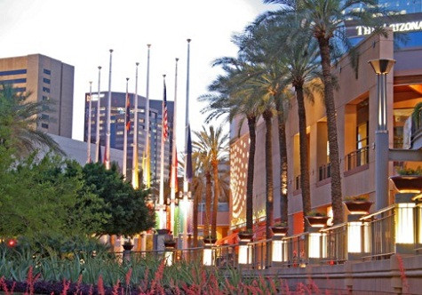 10. Phoenix-Mesa-Glendale, Arizona Mức tăng trưởng 2012-2017: 0,9% Dân số: 4,260,000 Tỷ lệ thất nghiệp: 7,2%