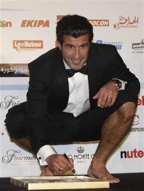 Giggs, Zanetti, Gullit xắn quần 'khoe' chân ở Monaco ảnh 12